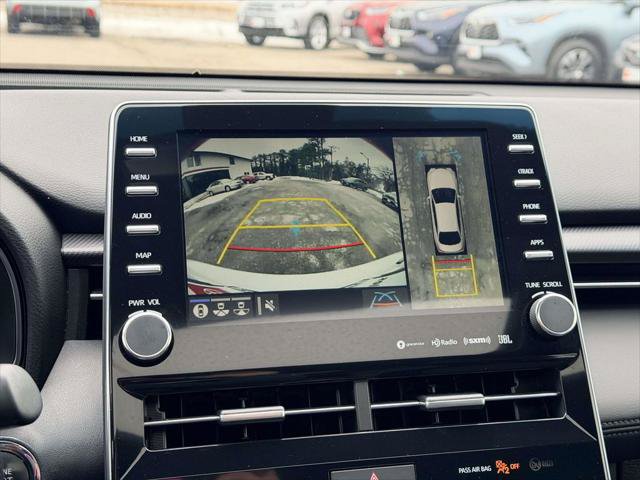 Certified 2019 Toyota Avalon Touring w/ Advanced Safety Package FWD image 4