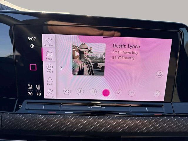 Certified 2024 Volkswagen Golf R image 10