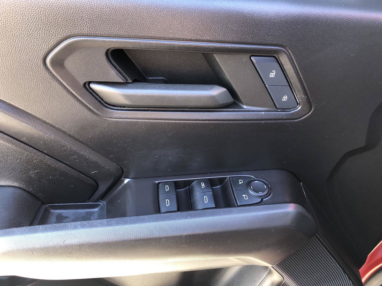 Used 2024 Chevrolet Colorado Trail Boss AWD/4WD image 16