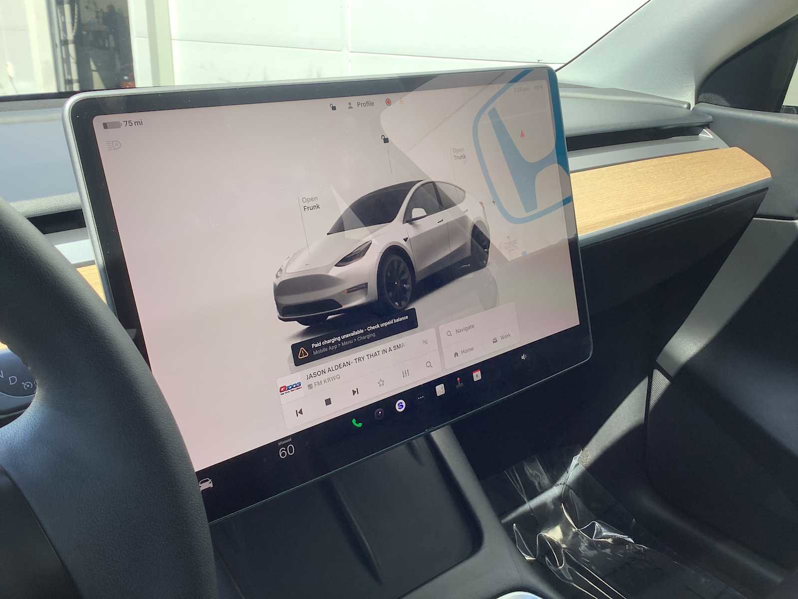 Used 2022 Tesla Model Y Long Range AWD/4WD image 17