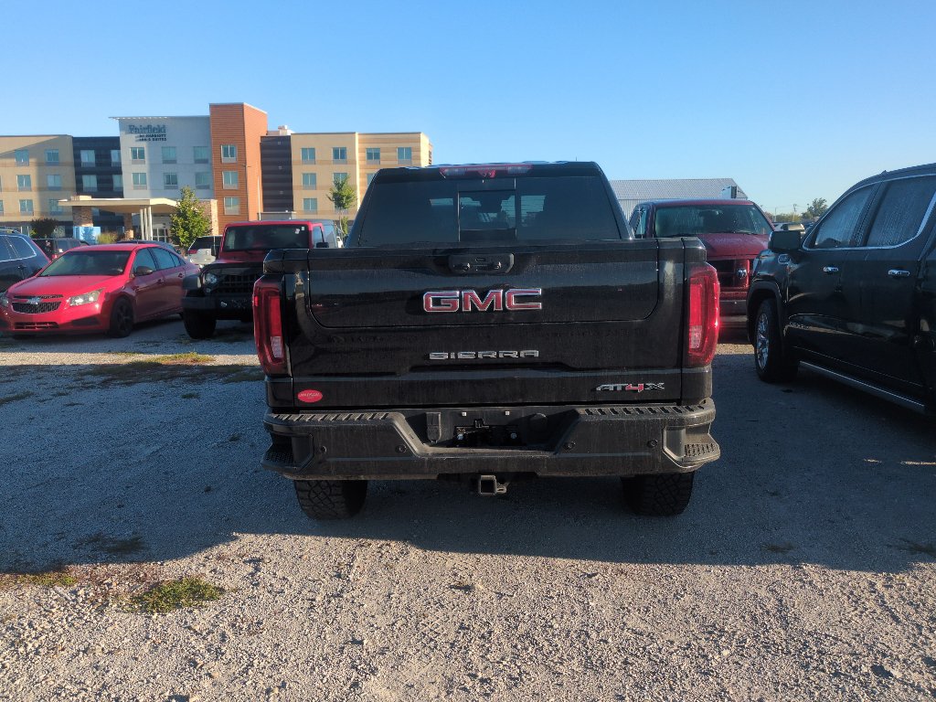 Used 2025 GMC Sierra 1500 AT4X AWD/4WD image 6