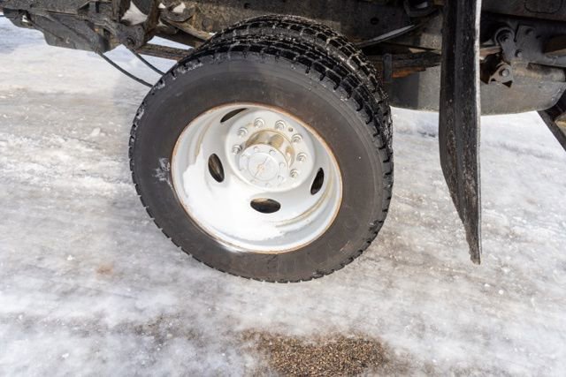 Used 2019 Ford F550 4x4 Regular Cab Super Duty image 11