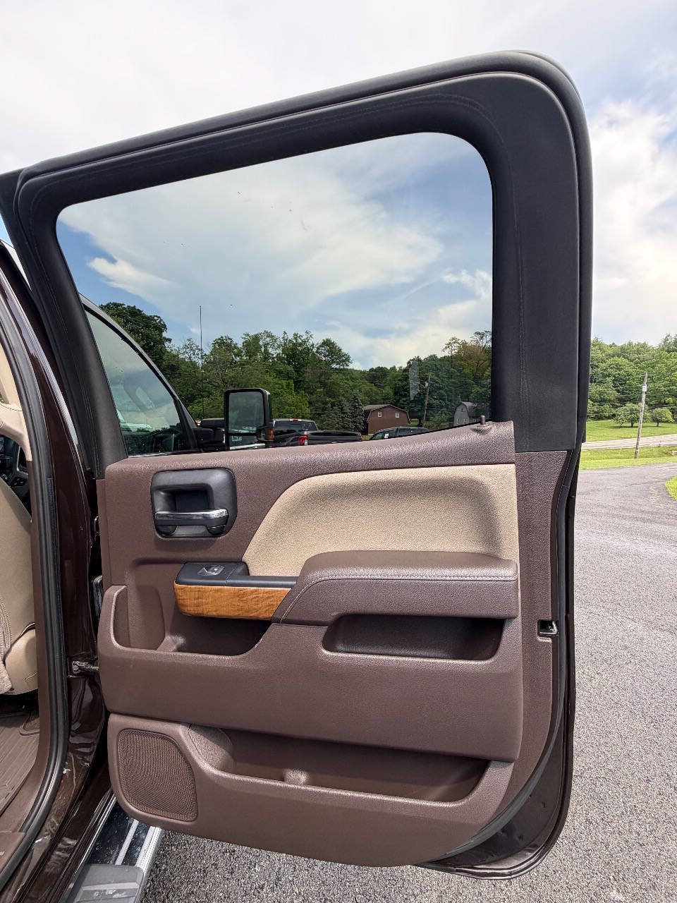 Used 2018 Chevrolet Silverado 3500 LTZ w/ Duramax Plus Package RWD image 44