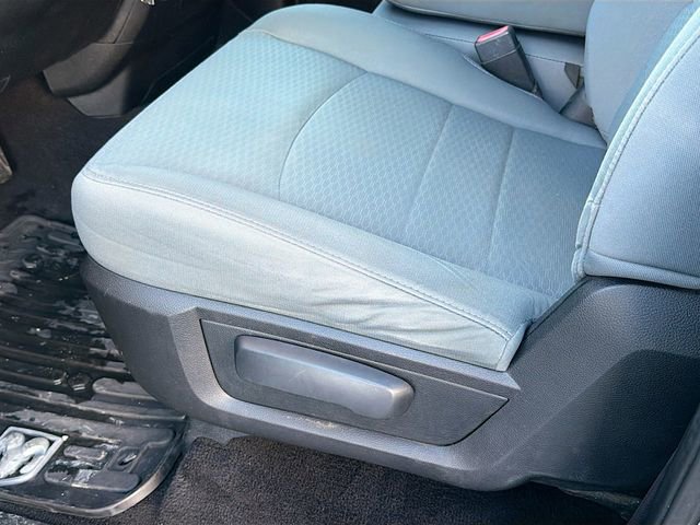 Used 2017 RAM 1500 Express image 17