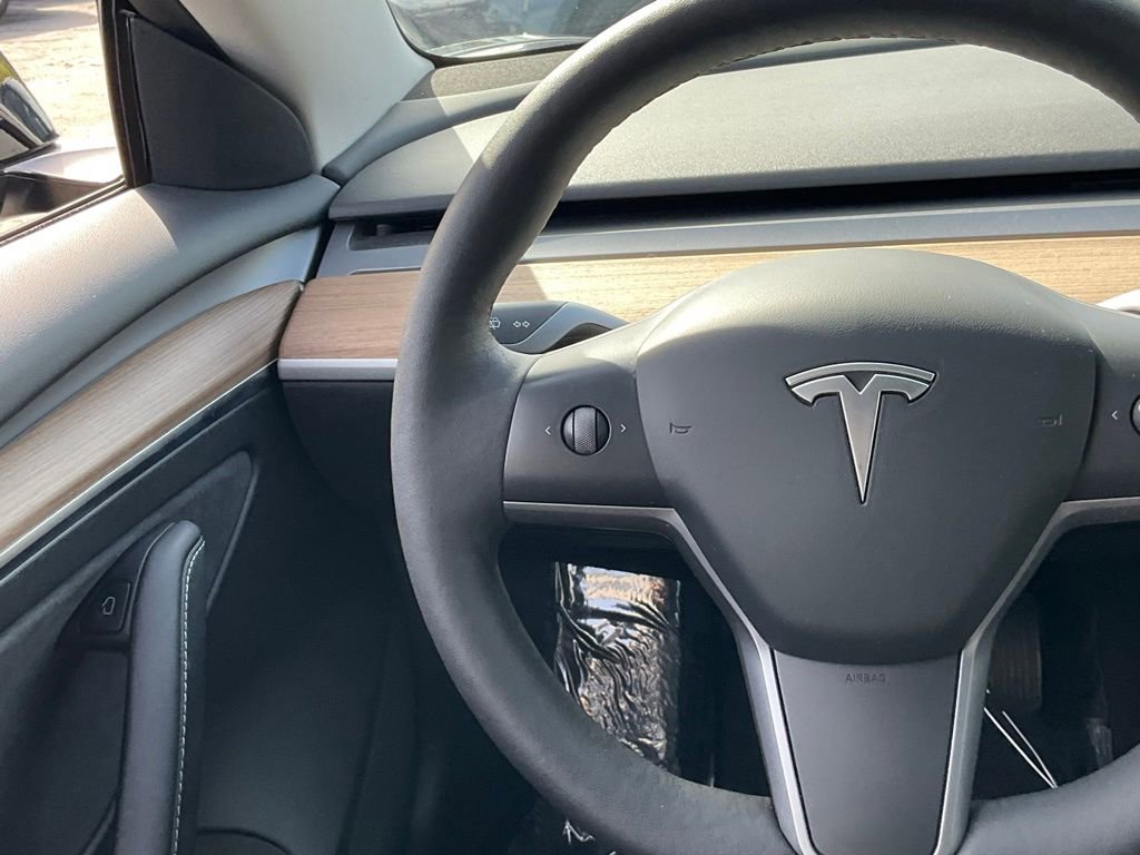 Used 2023 Tesla Model 3 Standard Range RWD image 38