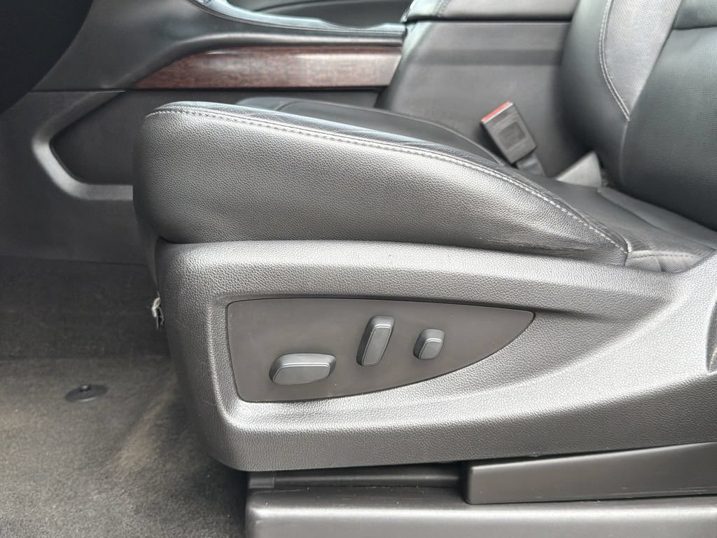 Used 2018 GMC Yukon XL SLT RWD image 25
