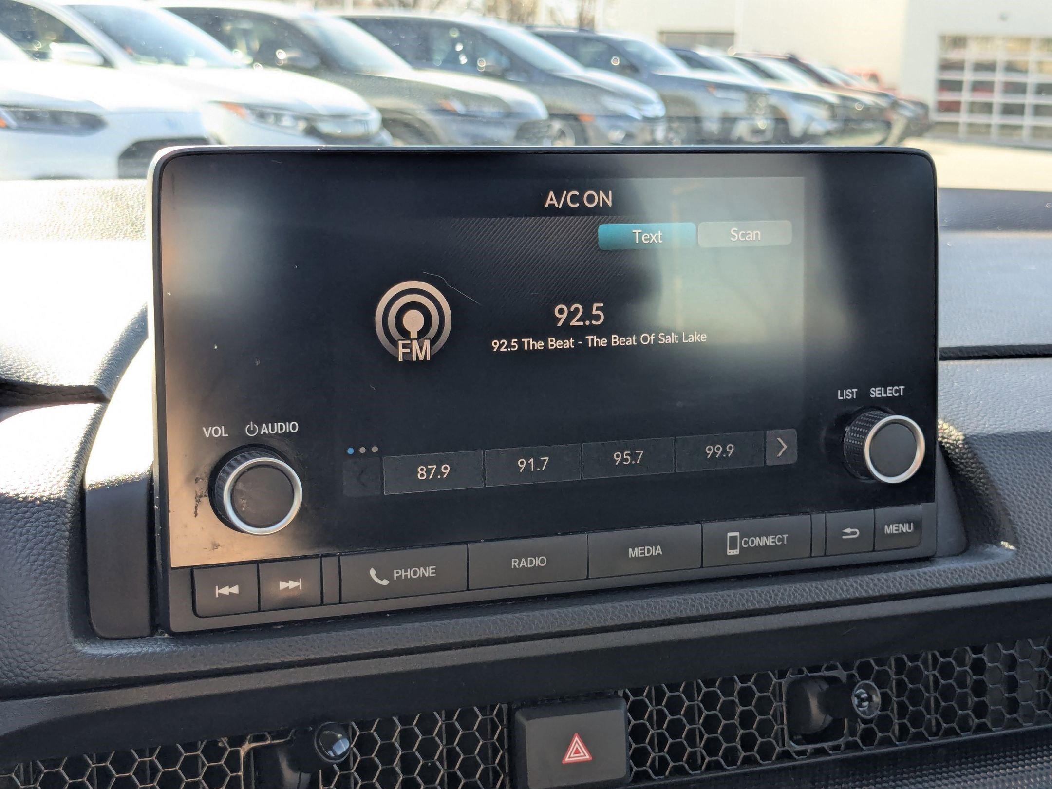 Used 2023 Honda CR-V LX image 22