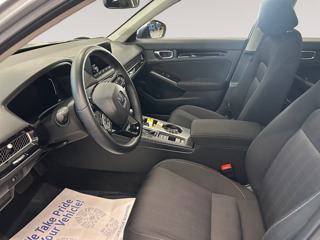 Used 2023 Honda Civic EX image 9