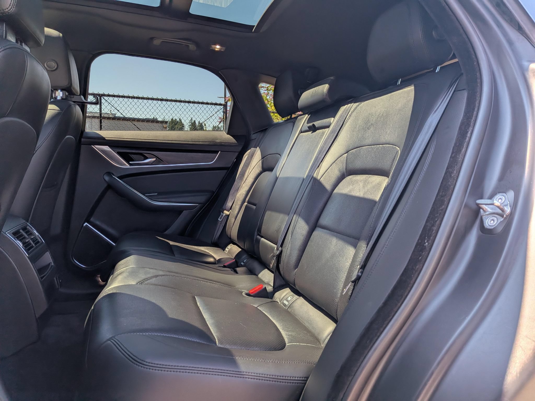 Used 2023 Jaguar F-PACE S AWD/4WD image 6