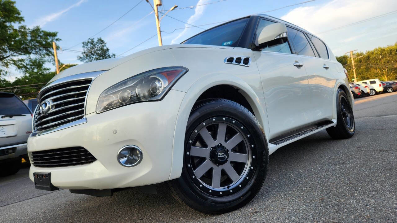 Used 2012 INFINITI QX56 4WD w/ Theater Pkg image 2