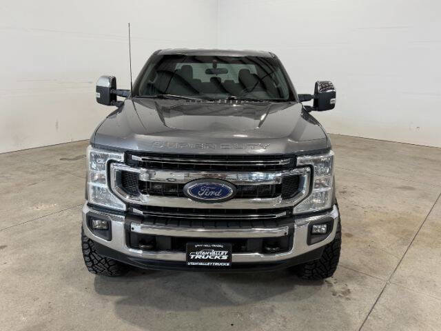 Used 2022 Ford F350 XLT w/ XLT Premium Package image 6
