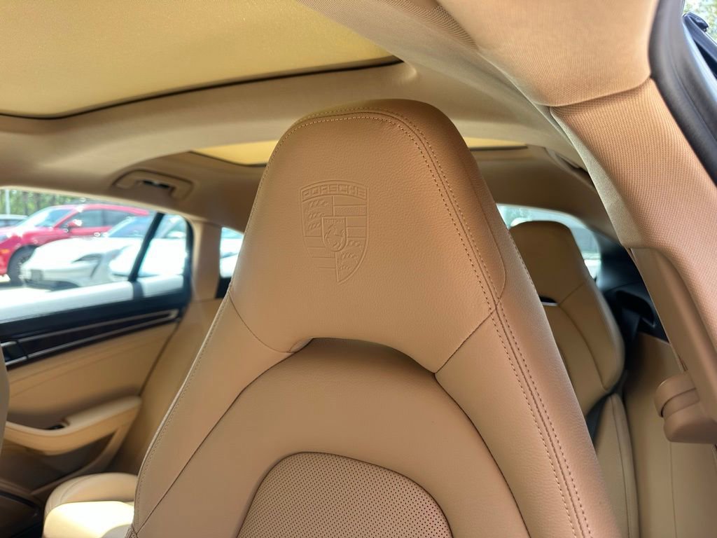 Certified 2023 Porsche Panamera 4 Platinum Edition AWD/4WD image 23