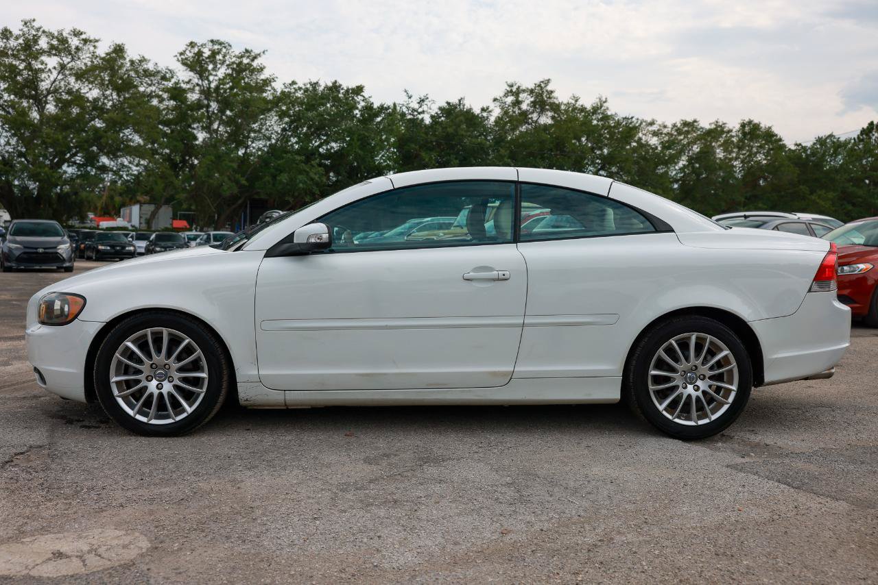 Used 2008 Volvo C70 T5 FWD image 3