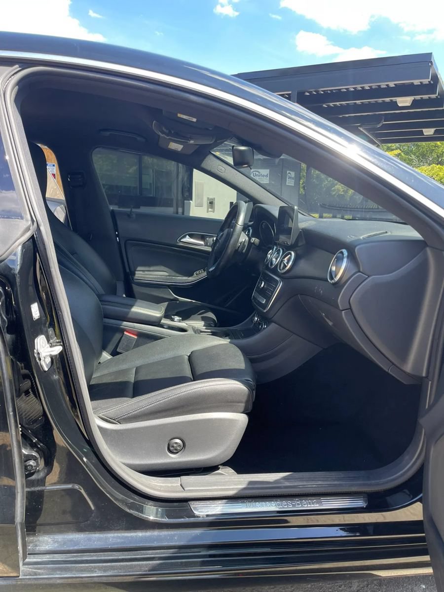 Used 2017 Mercedes-Benz CLA 250 4MATIC image 14