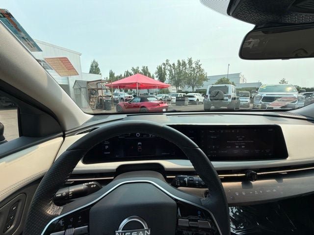Used 2023 Nissan Ariya FWD image 14