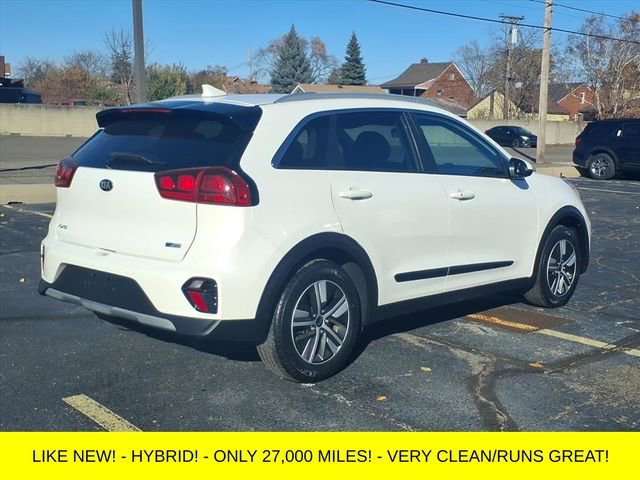 Used 2020 Kia Niro LXS image 5