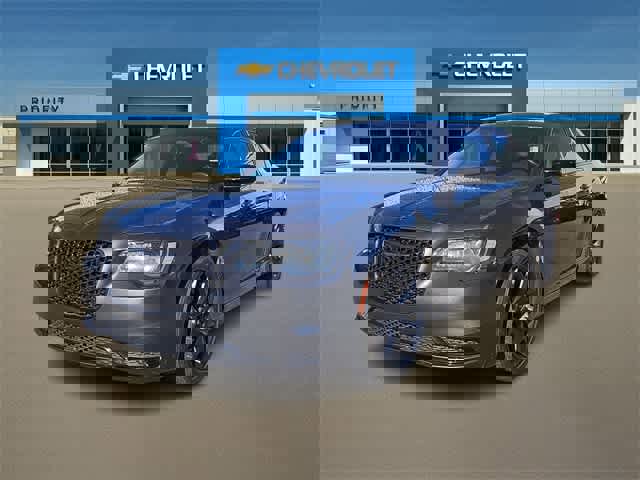 Used 2023 Chrysler 300 Touring w/ Sport Appearance Package image 1