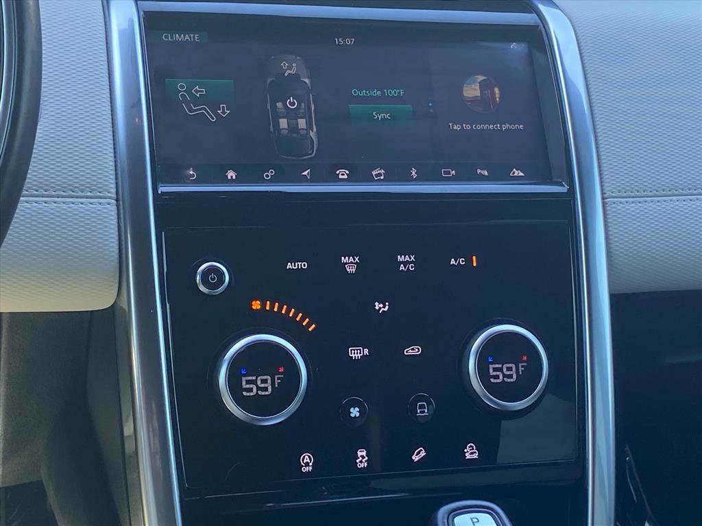 Used 2020 Land Rover Discovery Sport SE R-Dynamic image 8