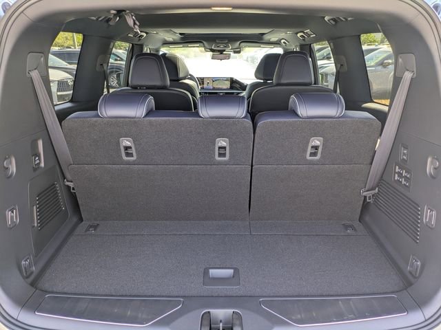 New 2026 INFINITI QX80 4WD w/ Sport Exterior Package image 12