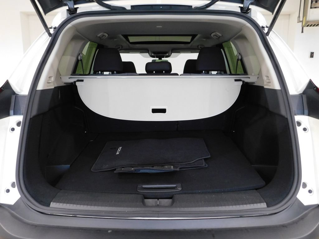 Used 2023 Nissan Rogue SV AWD/4WD image 58
