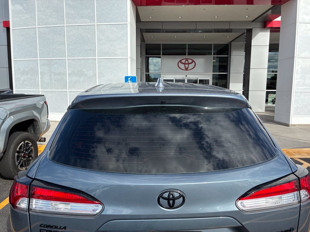 Used 2024 Toyota Corolla Cross AWD Hybrid image 5