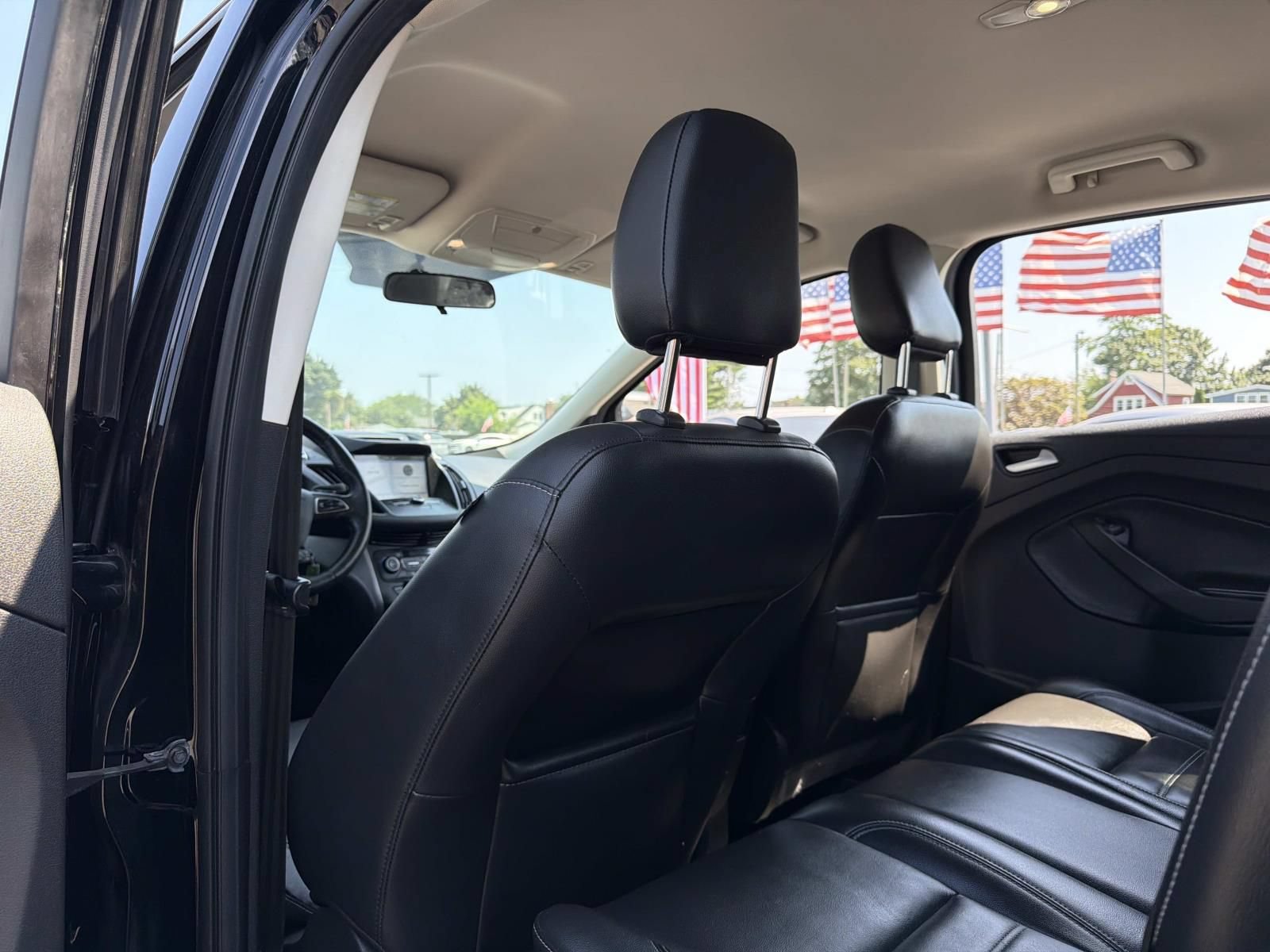 Used 2018 Ford Escape SEL AWD/4WD image 18