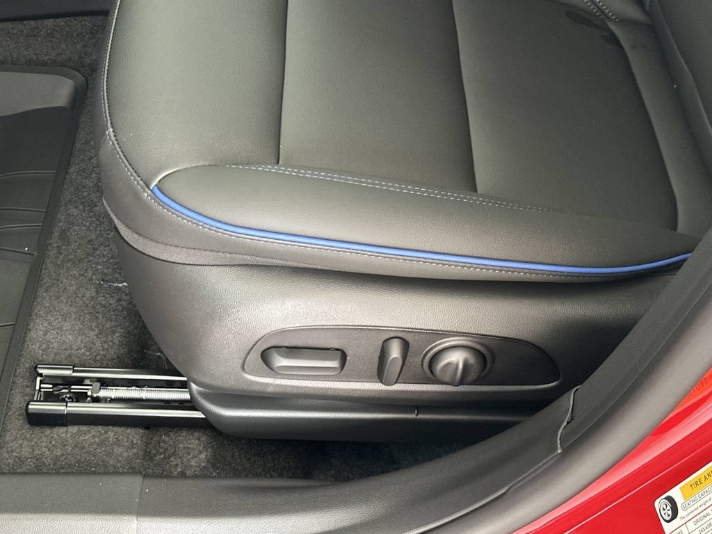 New 2026 Buick Envista Sport Touring w/ Convenience I Package FWD image 14