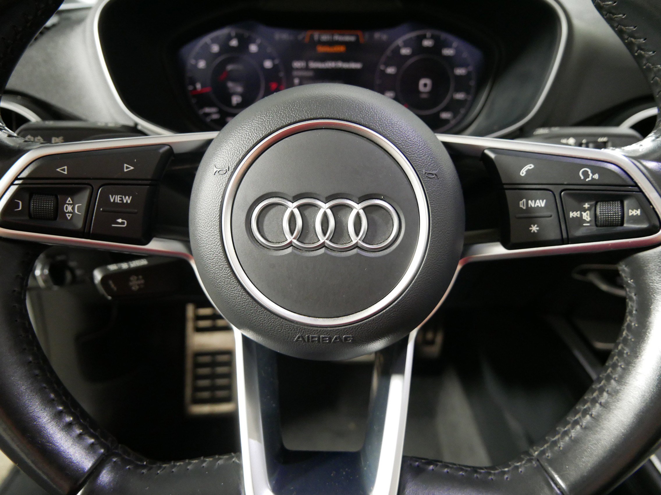 Used 2016 Audi TT 2.0T image 23