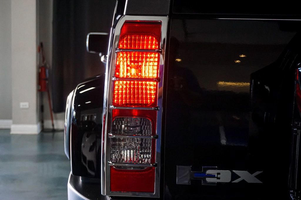 Used 2009 HUMMER H3 Alpha image 76