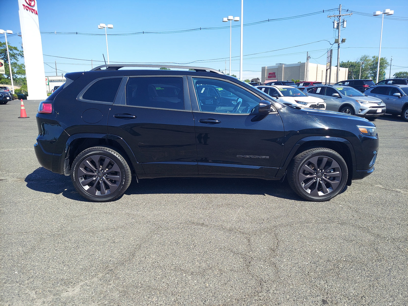 Certified 2019 Jeep Cherokee High Altitude image 7
