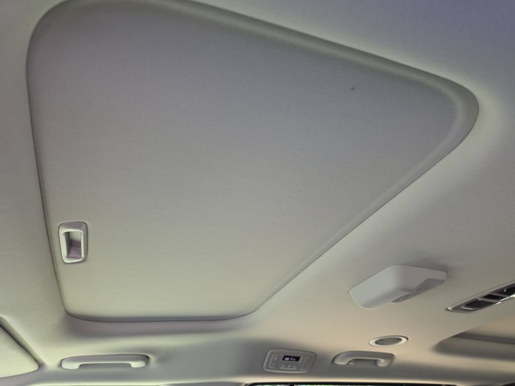 New 2026 Kia Carnival SX FWD image 23
