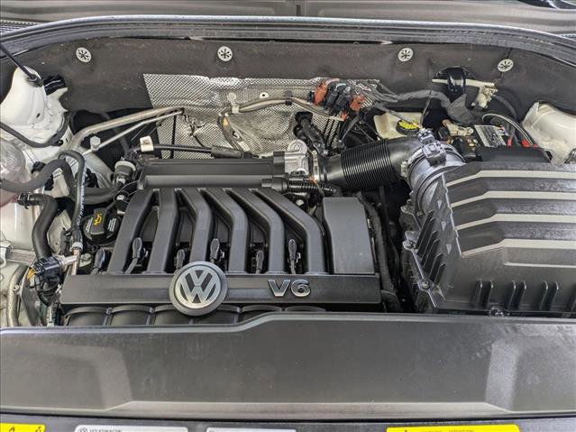 Used 2023 Volkswagen Atlas Cross Sport SEL R-Line image 24