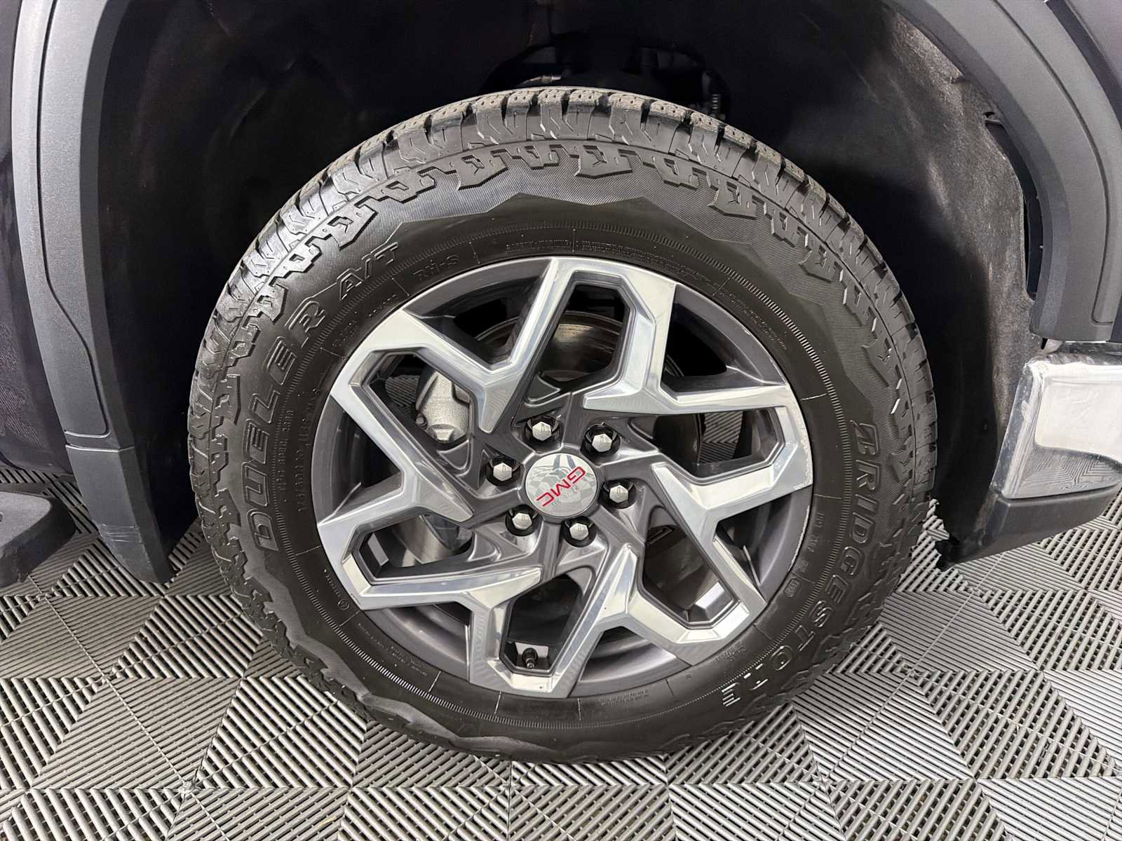 Certified 2024 GMC Sierra 1500 SLT w/ SLT Premium Plus Package image 10