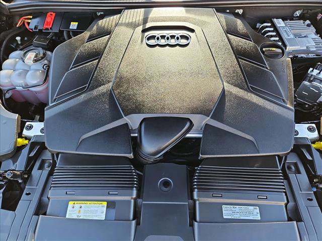 Used 2022 Audi Q8 Premium Plus image 23