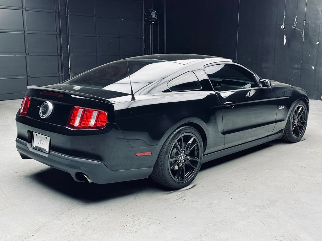 Used 2012 Ford Mustang GT w/ Electronics Pkg RWD image 8