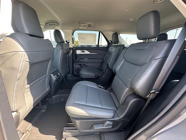New 2025 Ford Explorer Active w/ Active Comfort Package image 15