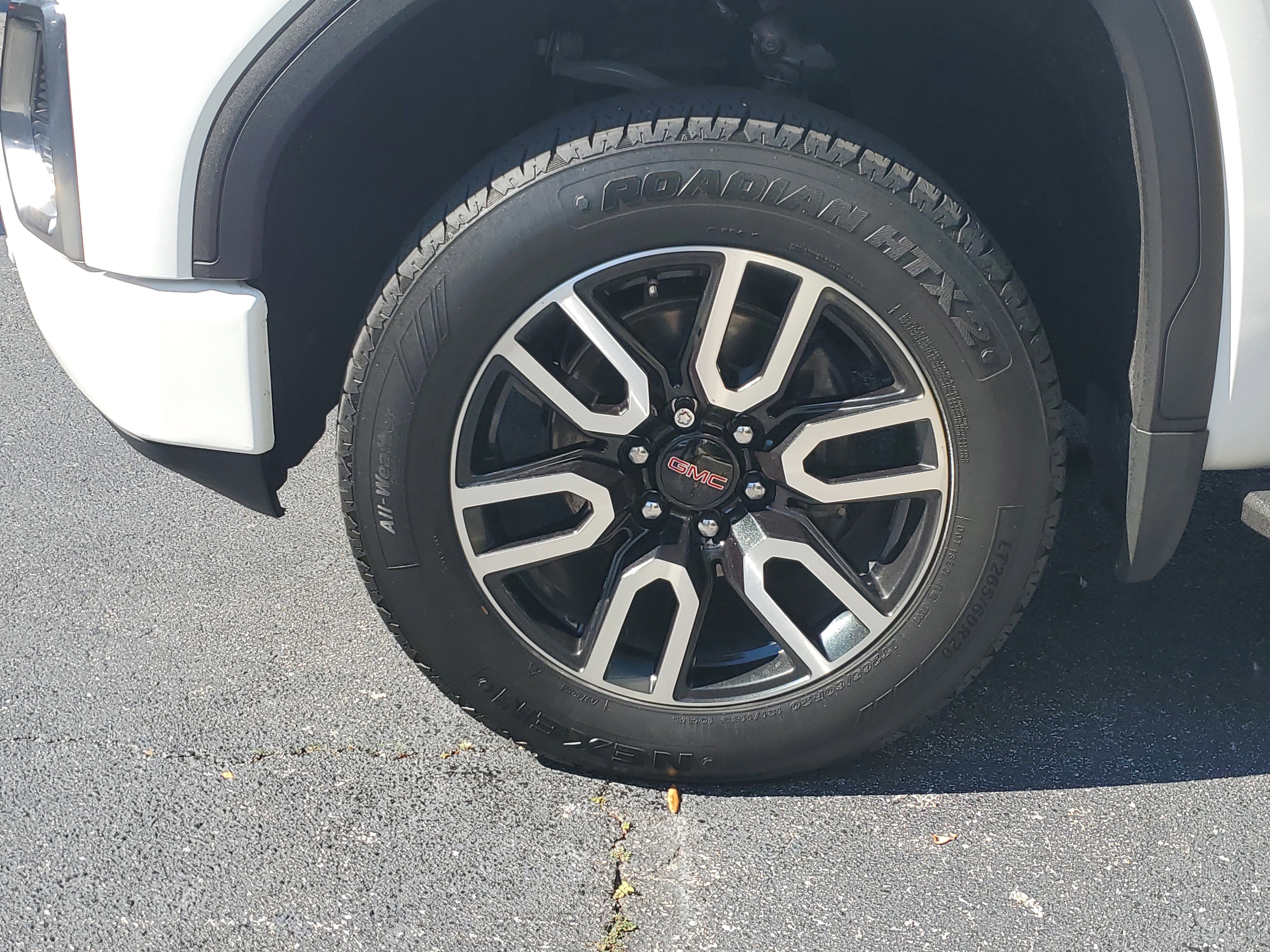 Used 2021 GMC Sierra 1500 AT4 w/ AT4 Value Package image 2