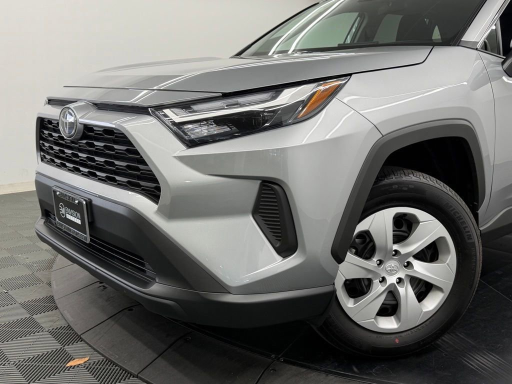 Certified 2025 Toyota RAV4 LE FWD image 4