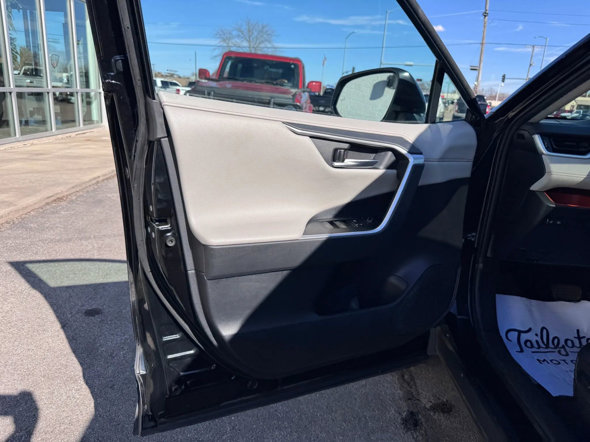 Used 2019 Toyota RAV4 Adventure w/ All Weather Liner Package AWD/4WD image 24