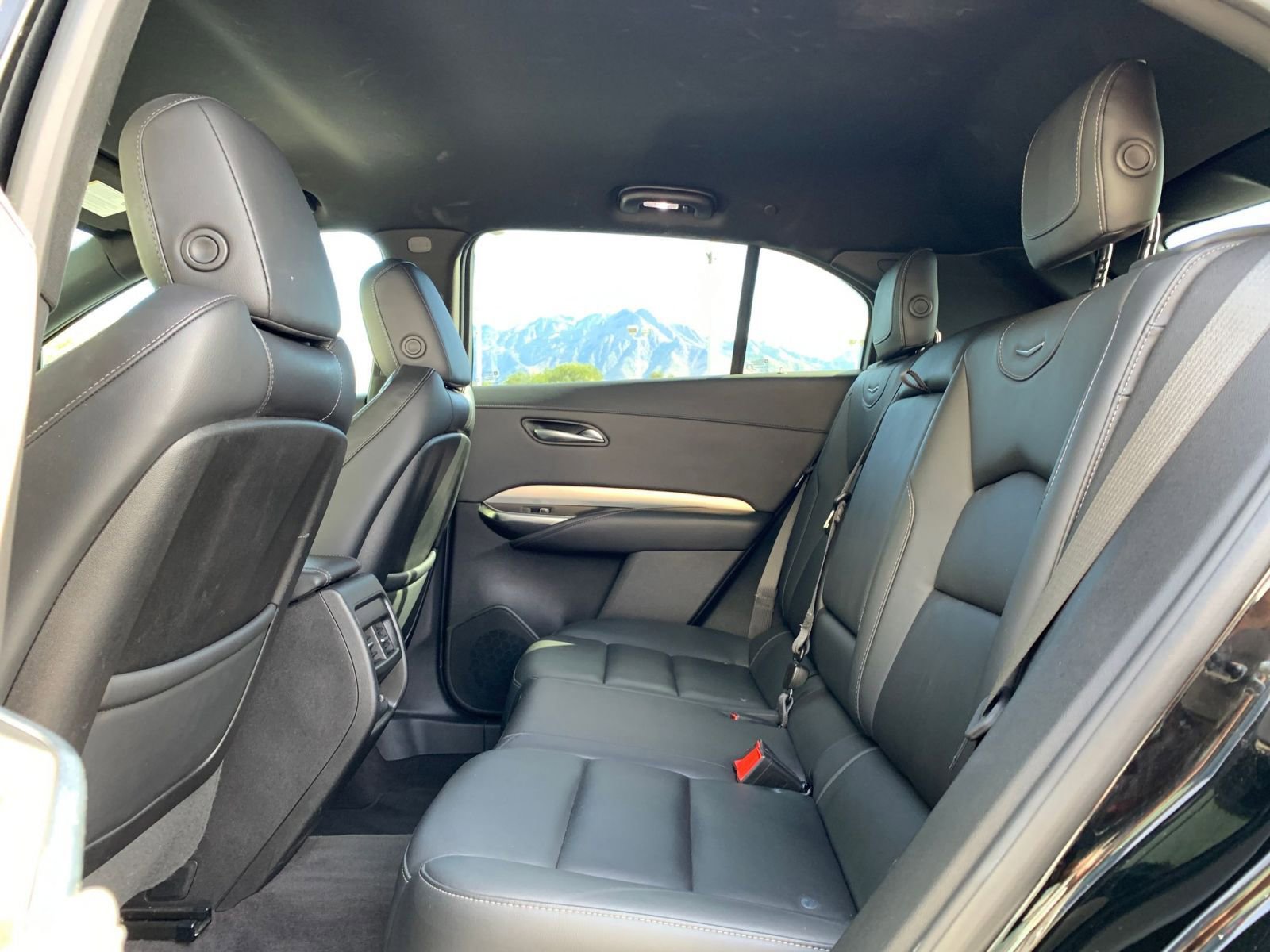 Used 2023 Cadillac XT4 Premium Luxury w/ Cold Weather Package image 25