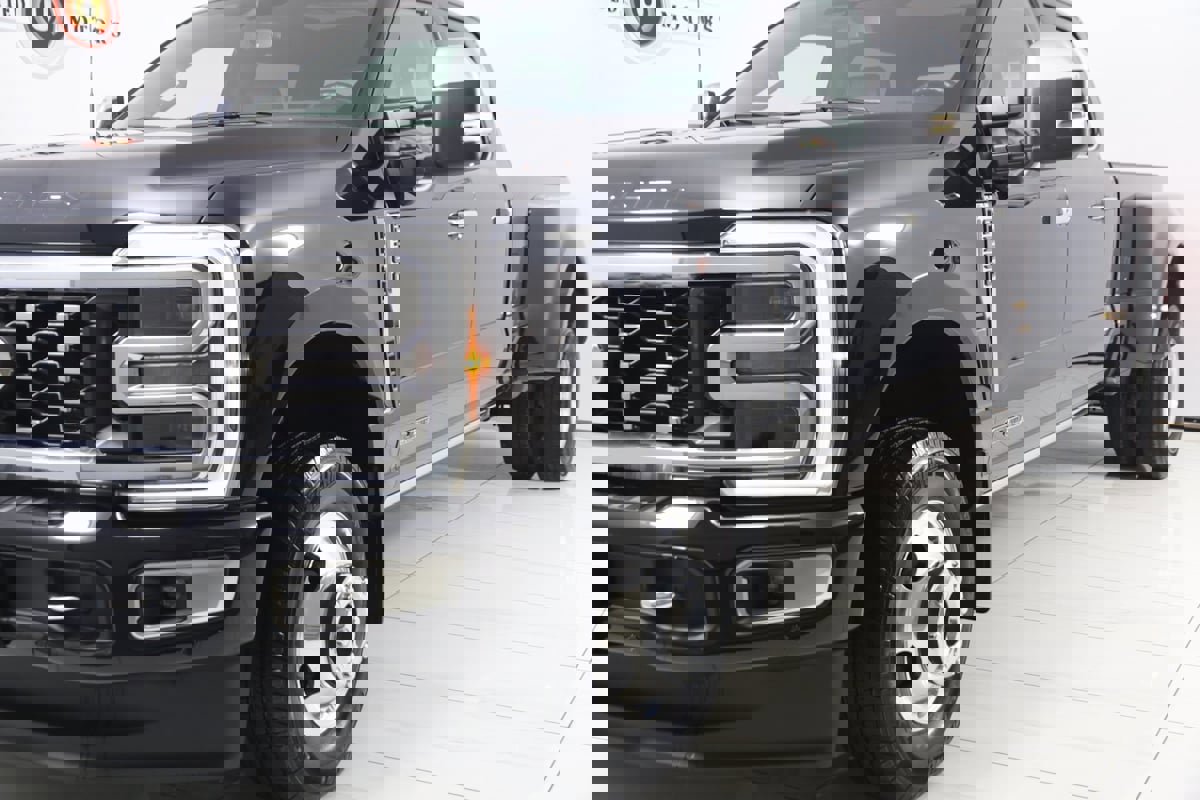 Used 2024 Ford F350 Platinum image 67