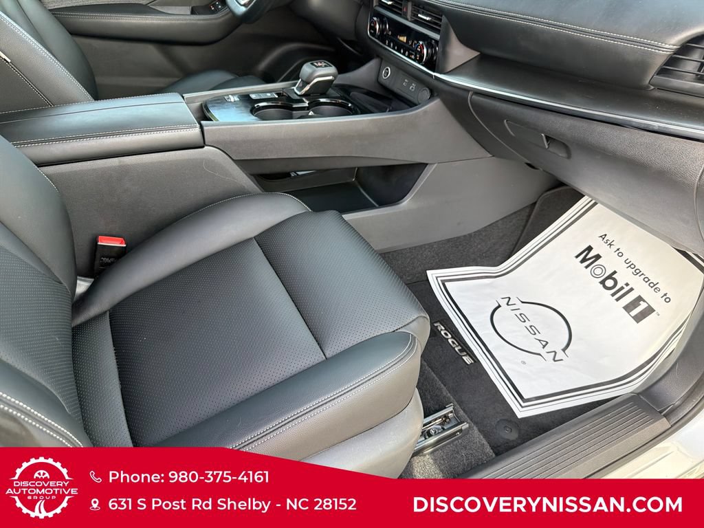 Certified 2023 Nissan Rogue SV FWD image 37