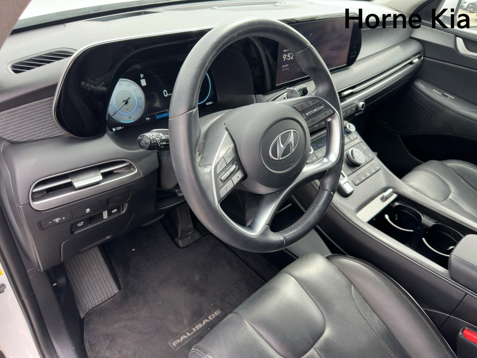 Used 2023 Hyundai Palisade Limited FWD image 11