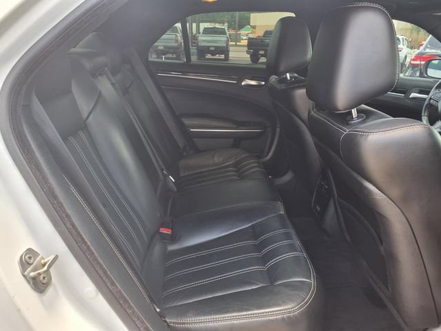 Used 2017 Chrysler 300 S RWD image 16