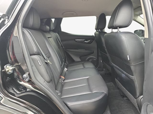 Used 2022 Nissan Rogue Sport SL AWD/4WD image 35