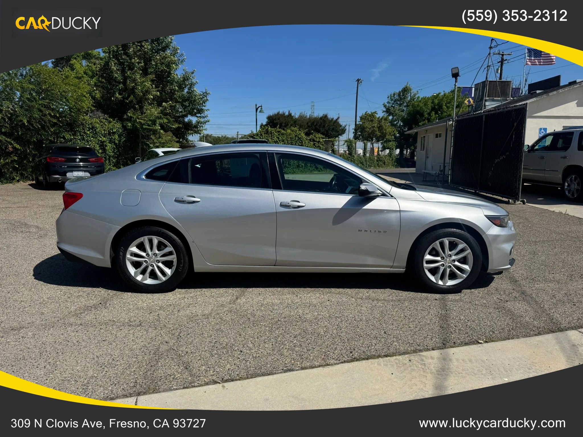Used 2017 Chevrolet Malibu LT w/ Driver Confidence Package FWD image 4