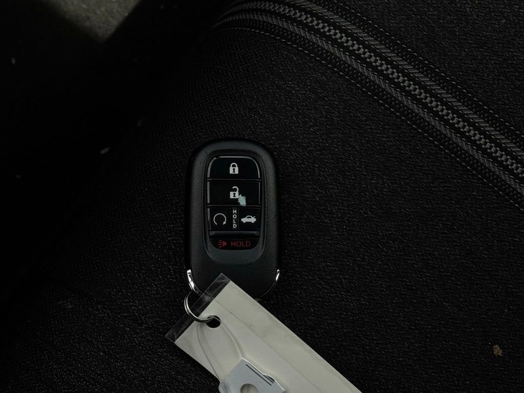 Used 2025 Honda Accord Sport image 28