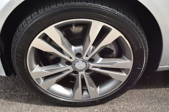 Used 2015 Mercedes-Benz C 300 4MATIC Sedan w/ Premium 1 Package image 49