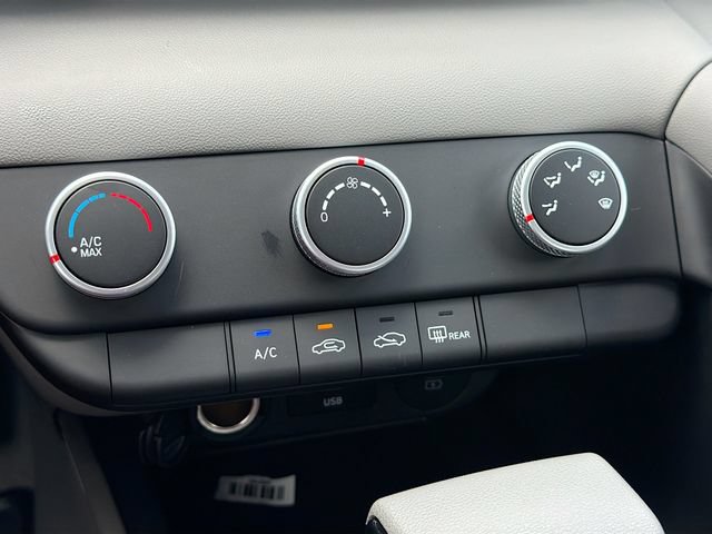 New 2026 Hyundai Elantra SE FWD image 15