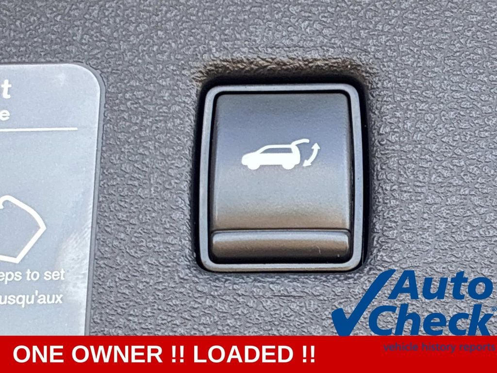 Used 2022 INFINITI QX50 Luxe w/ Appearance Package AWD/4WD image 16